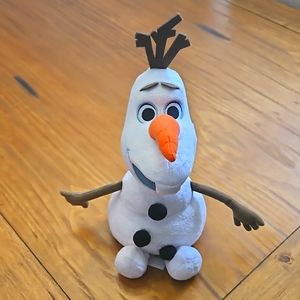 Disney store Olaf stuffy 15"